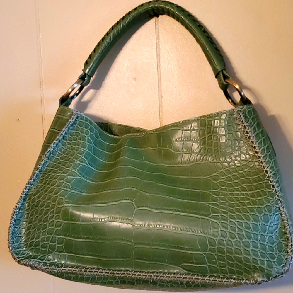 Cute arm purse